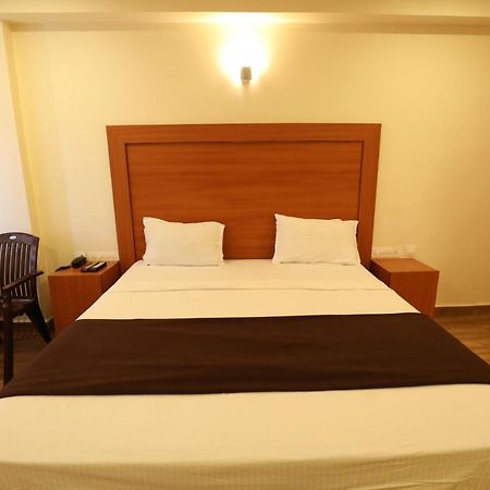 Hotel Rydham Мадурай Экстерьер фото